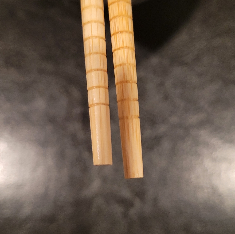 Winnie the Pooh Noodle Bowl W/ Chopsticks. NWOT - Picture 6 of 6